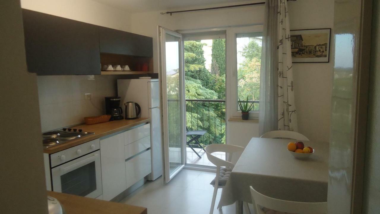 Central Panoramic Apartment Pula Exterior photo